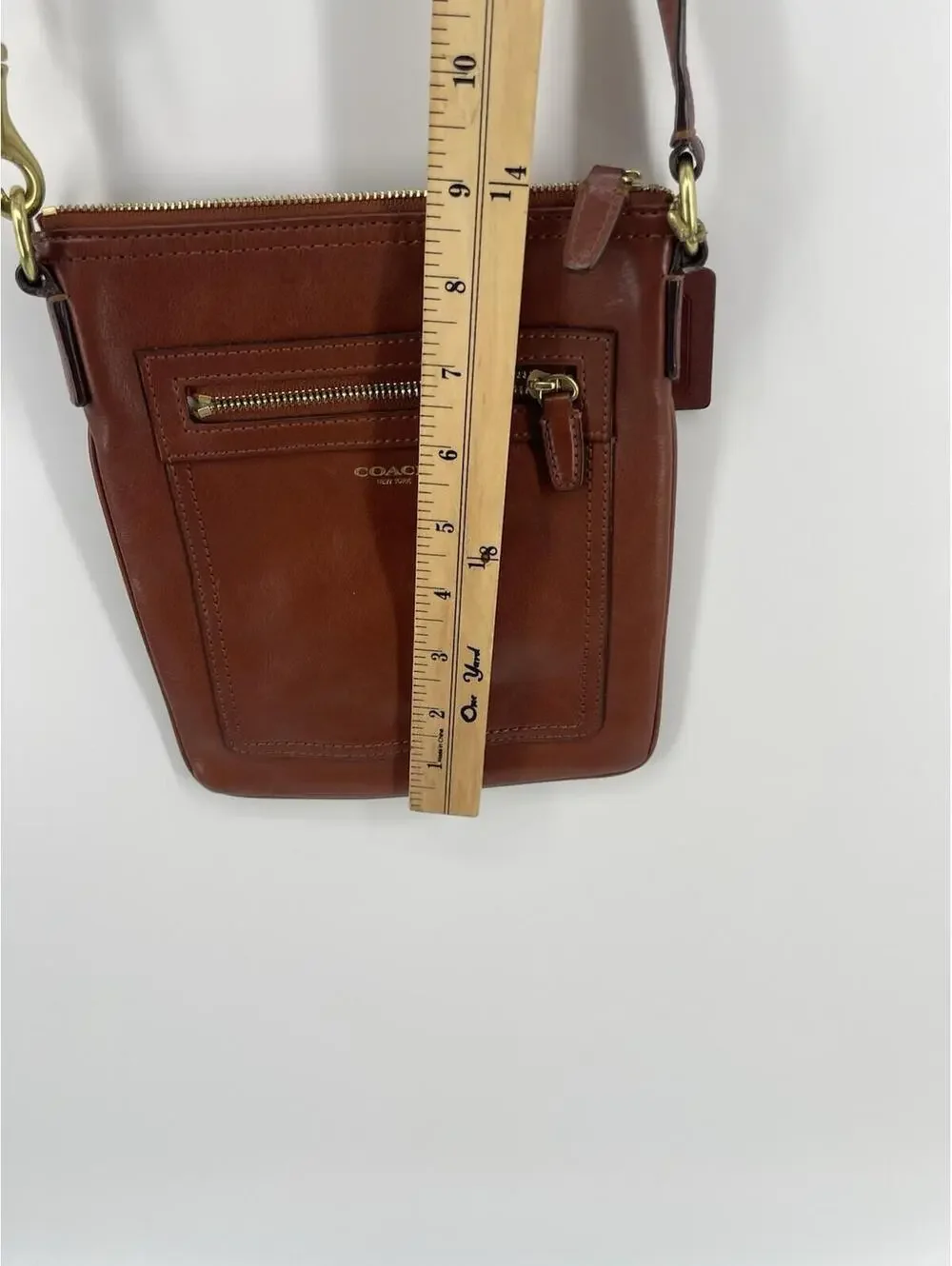 Coach Legacy Cognac Leather Crossbody‎ Bag Purse Brass Hardware Women’s